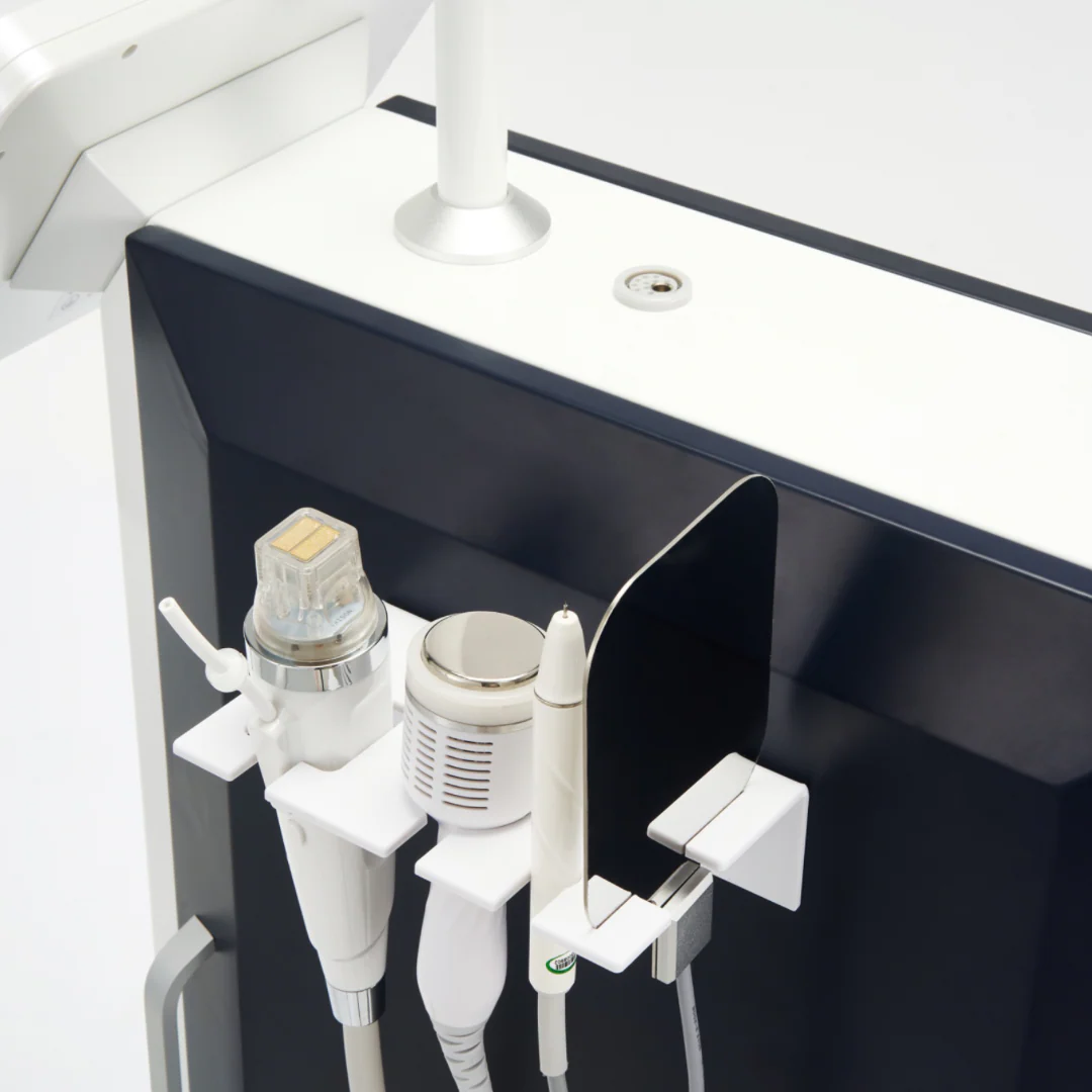 Beauty Disruptor™ RF Microneedling Machine 3 in 1 - Image 13