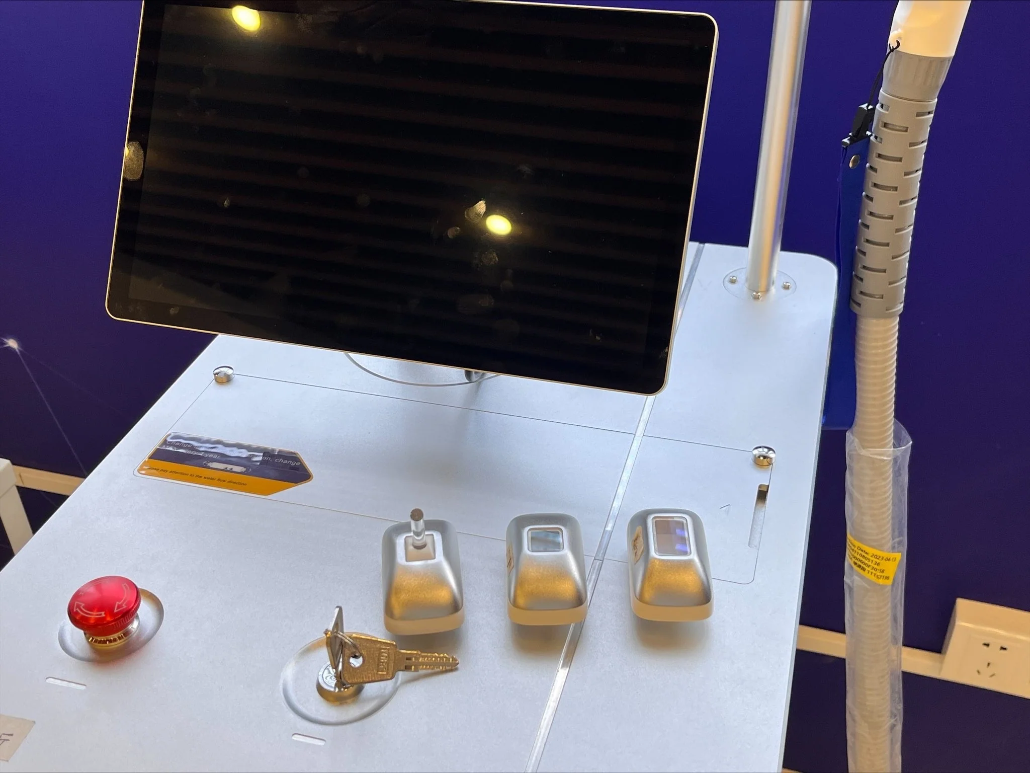 Elite Smooth™ Android Triple Wave Diode Laser - Image 10